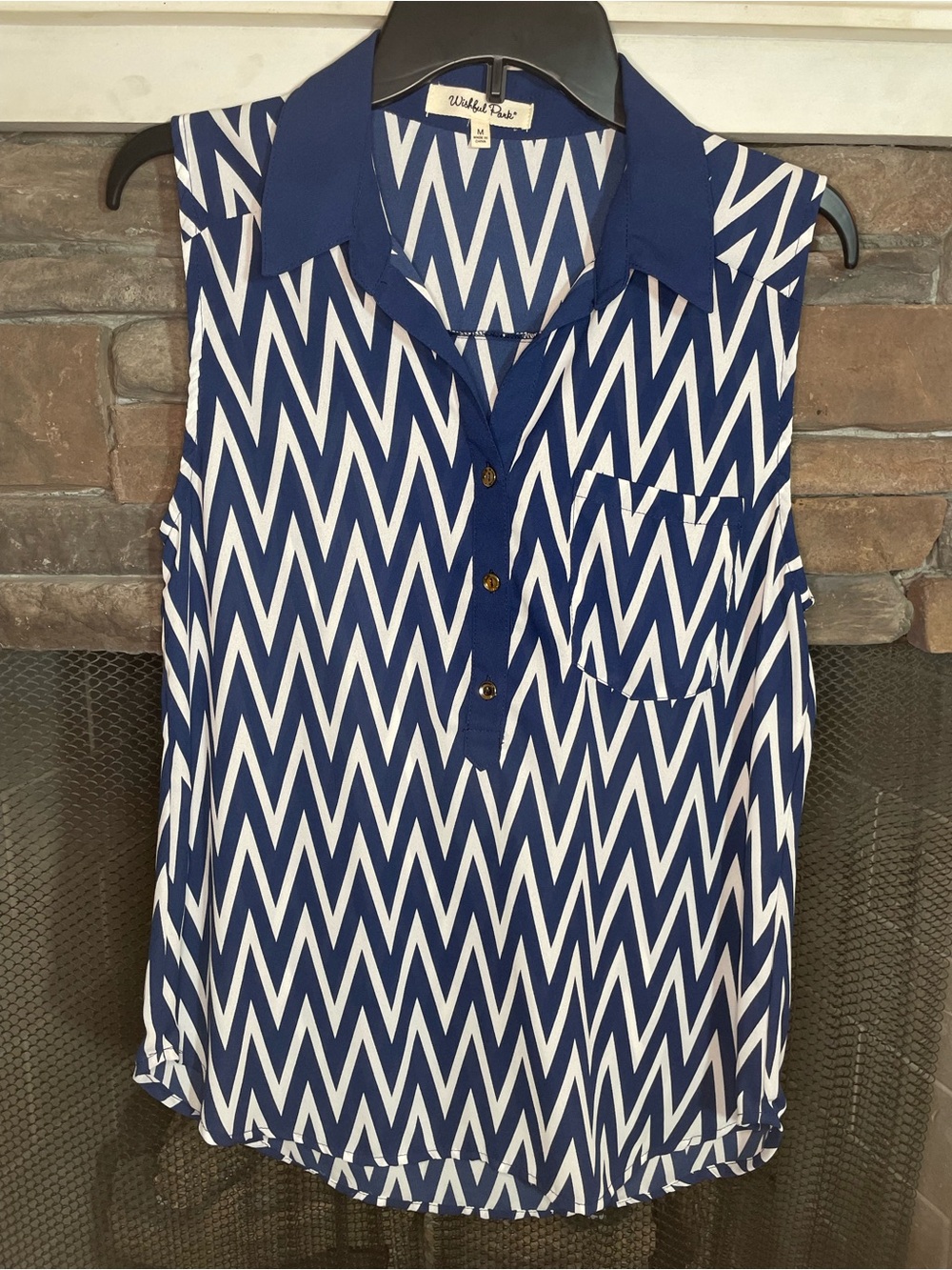 Wishful Park Navy and White Zigzag Sleeveless Button-Front Top